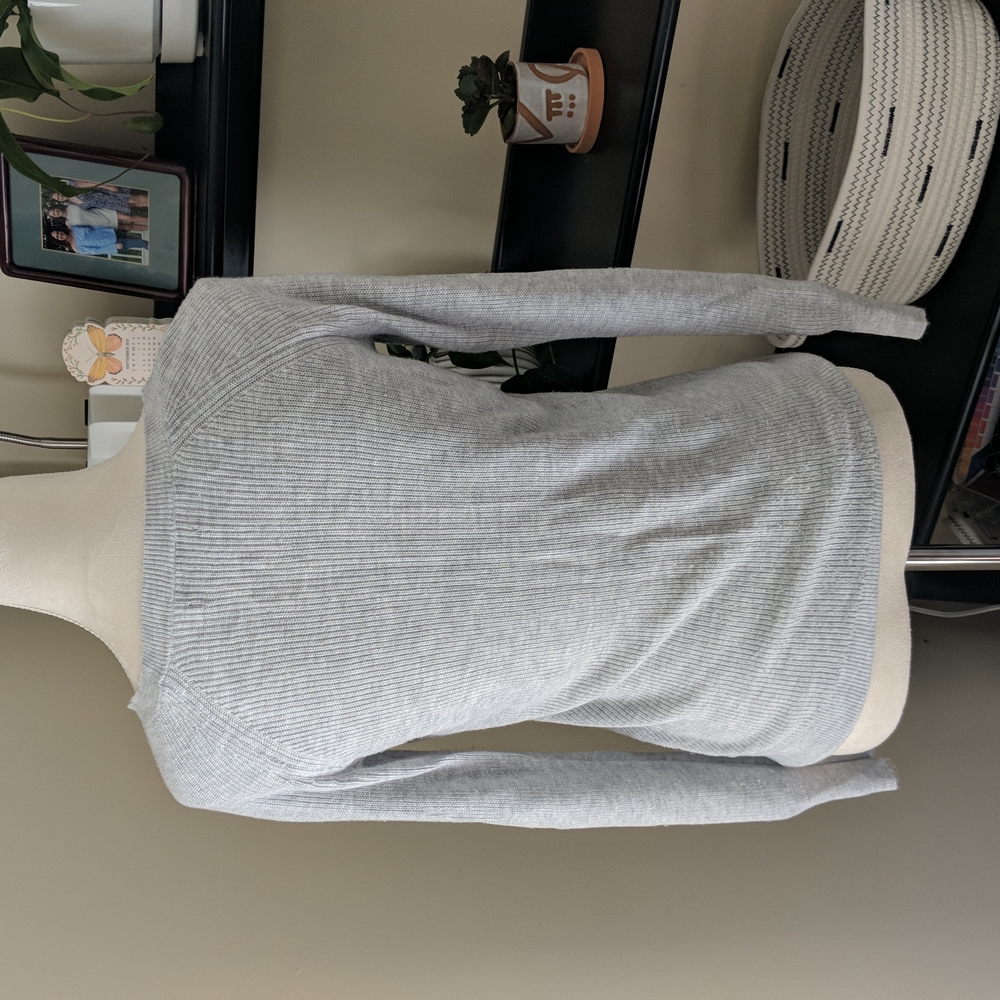 Sweater - Picture 3 of 5